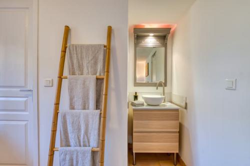 Bathroom-2